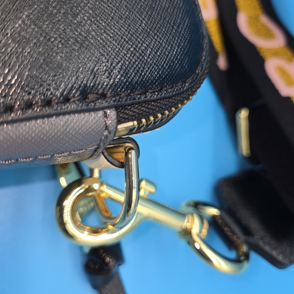 Marc Jacobs Black Bag with Gold and Pink Strap - Picture 5 of 14